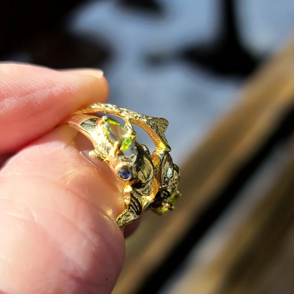 Peridot & Sapphire dual fish 🐟 pisceas sterling & gold ring sz5.75 - Picture 6 of 7